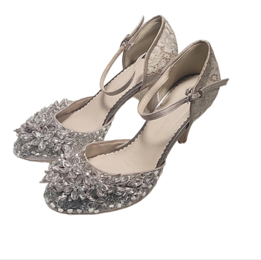 Grace Continetal satin/lace jewel embellish heels women's size 38